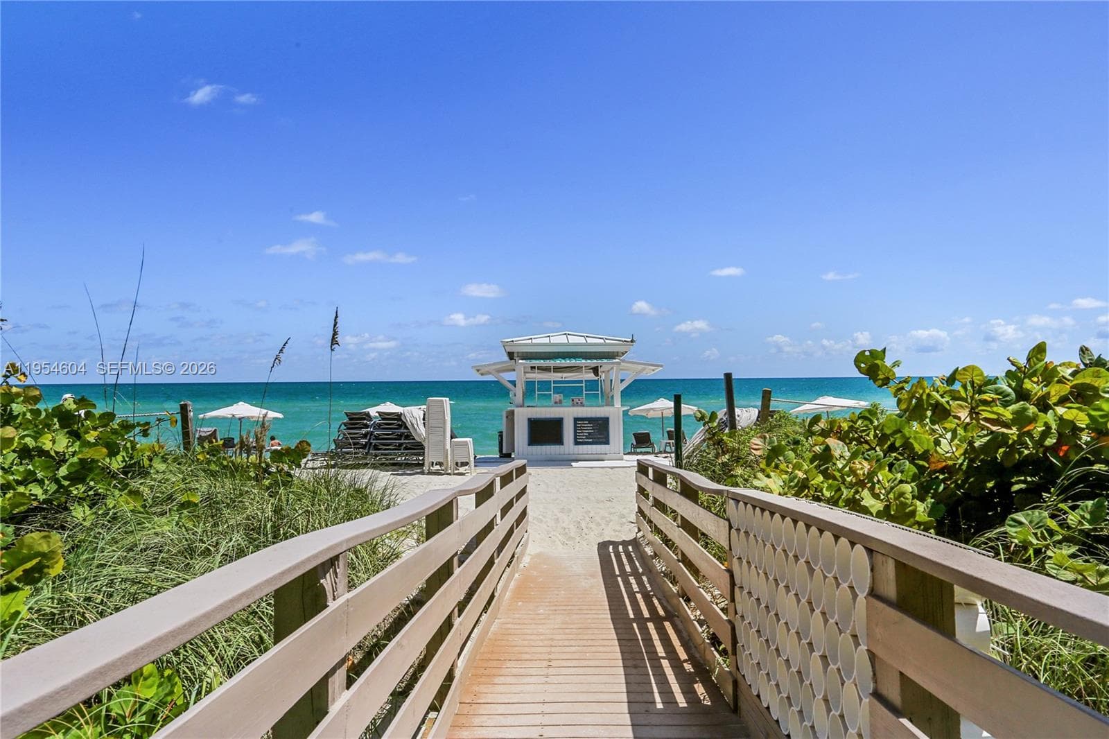 4775 Collins Ave # 3007, Miami Beach FL 33140 — 49