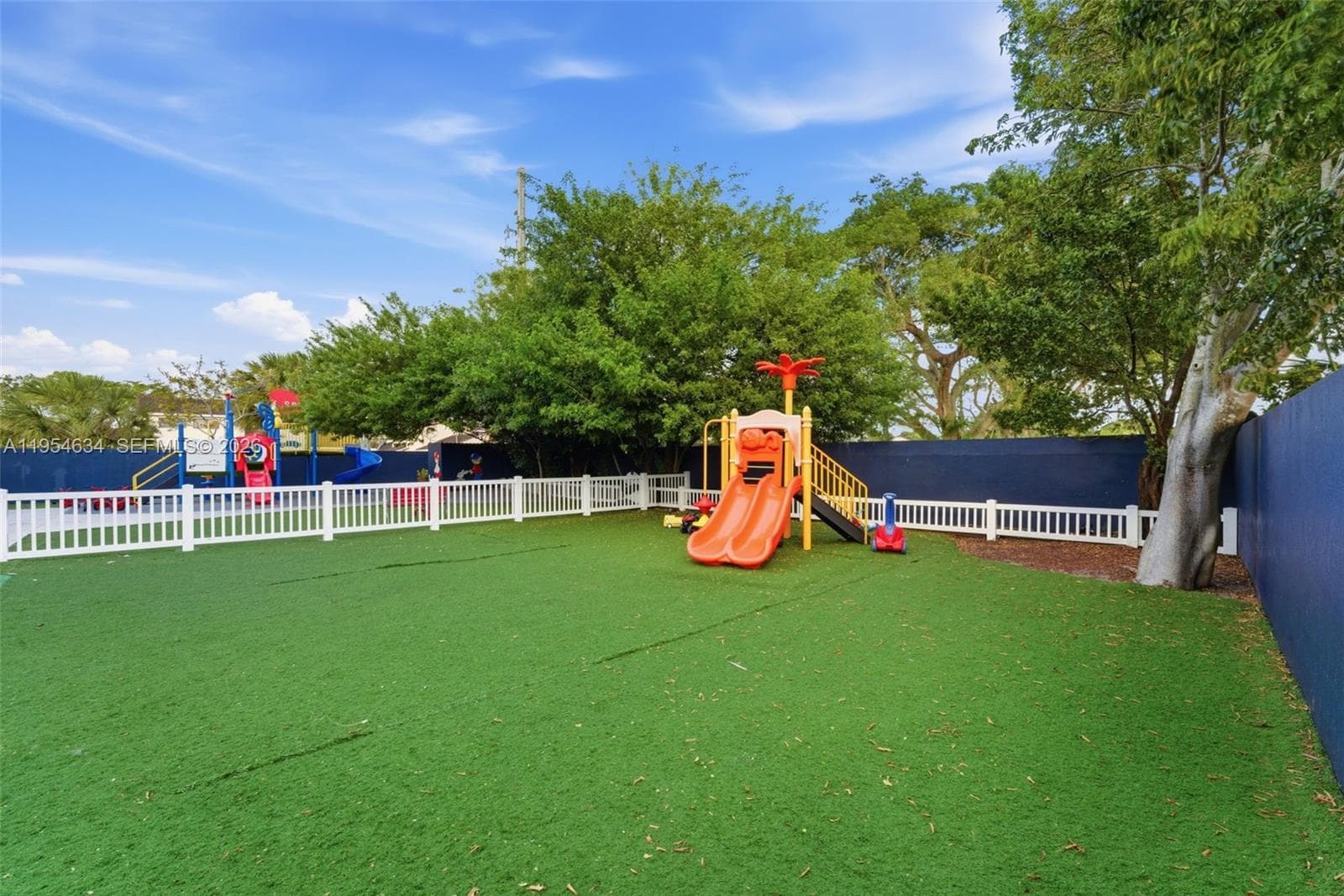 6545 NW 169th St, Hialeah FL 33015 — 67