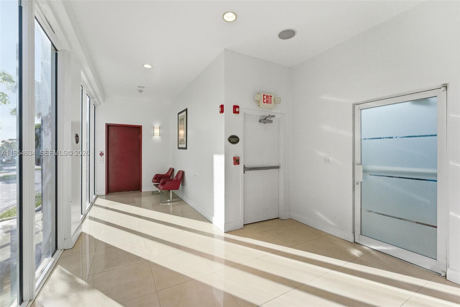 6545 NW 169th St, Hialeah FL 33015 — 24
