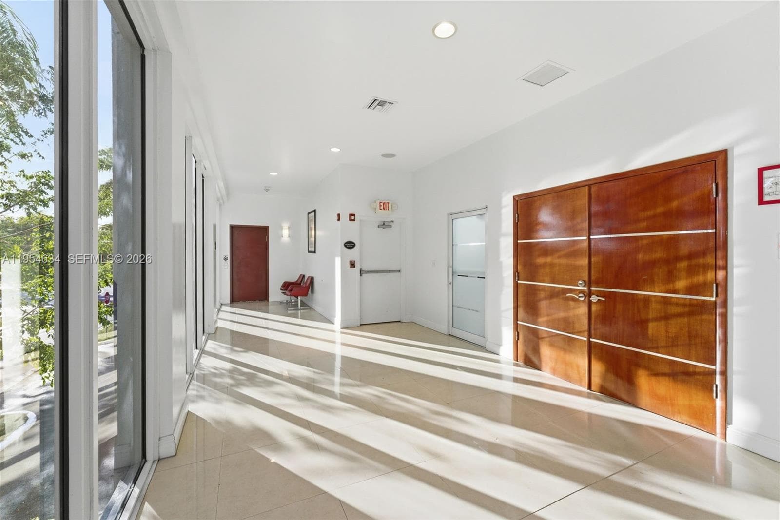 6545 NW 169th St, Hialeah FL 33015 — 34