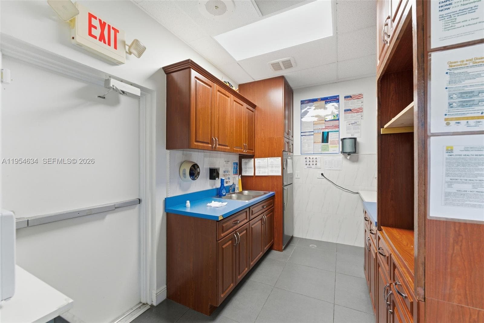 6545 NW 169th St, Hialeah FL 33015 — 69