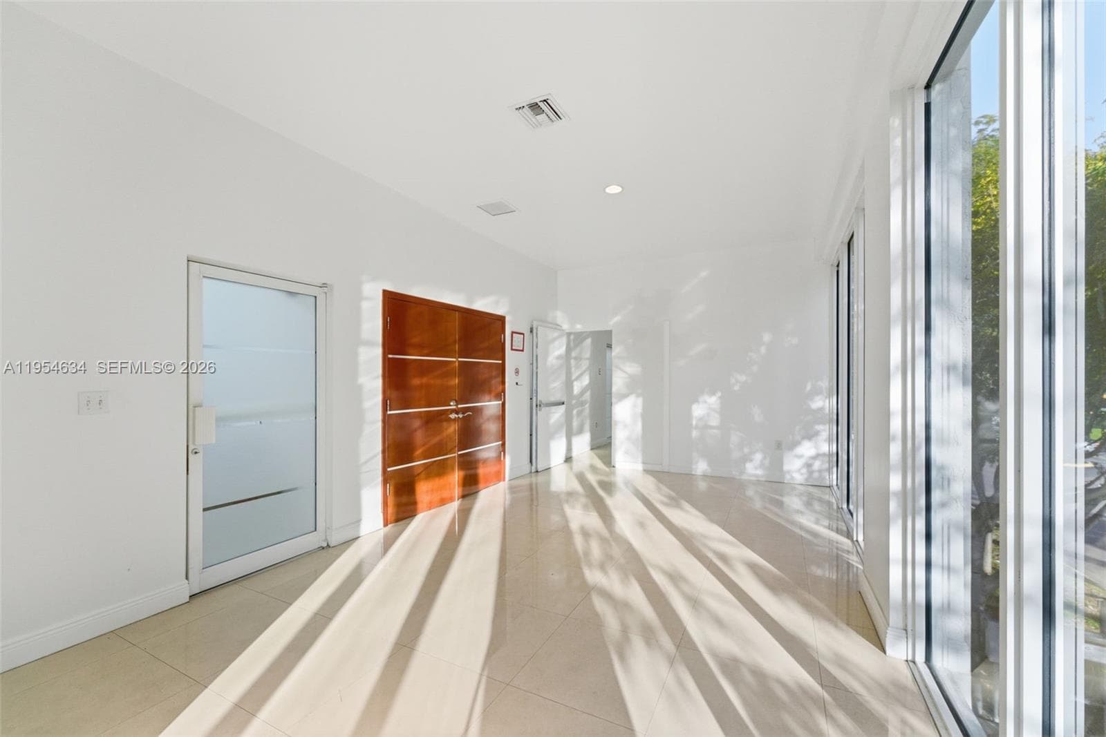 6545 NW 169th St, Hialeah FL 33015 — 33