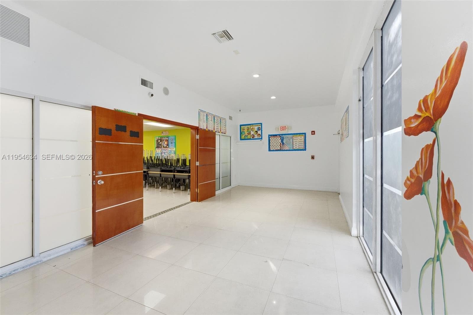 6545 NW 169th St, Hialeah FL 33015 — 55