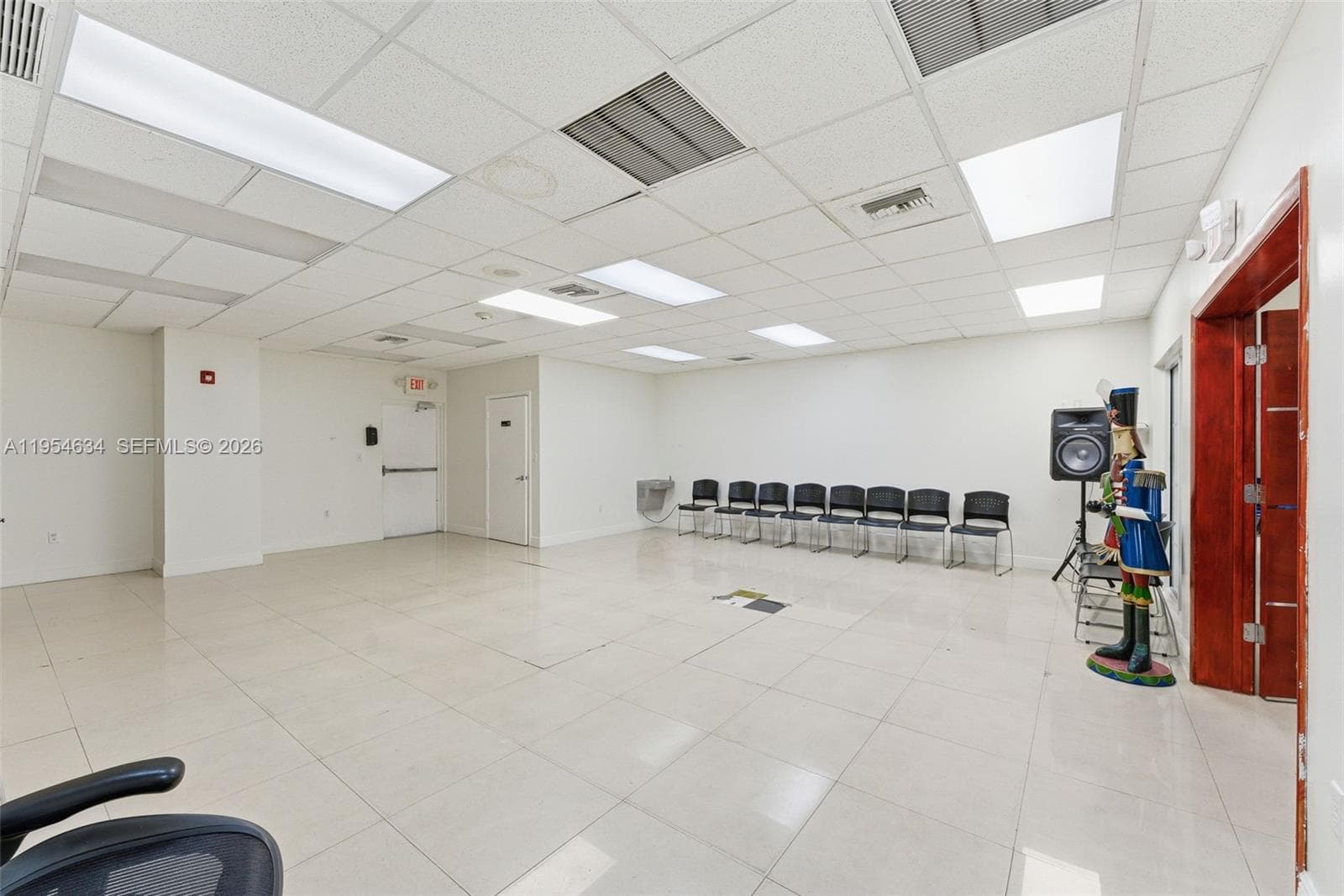 6545 NW 169th St, Hialeah FL 33015 — 35
