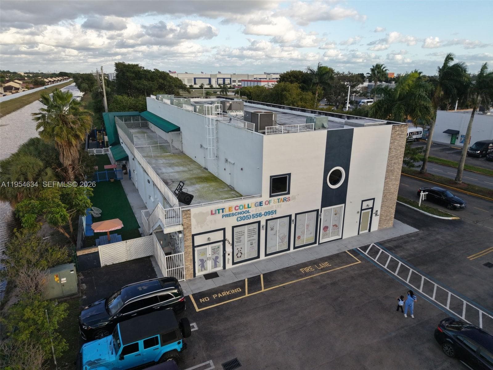 6545 NW 169th St, Hialeah FL 33015 — 8