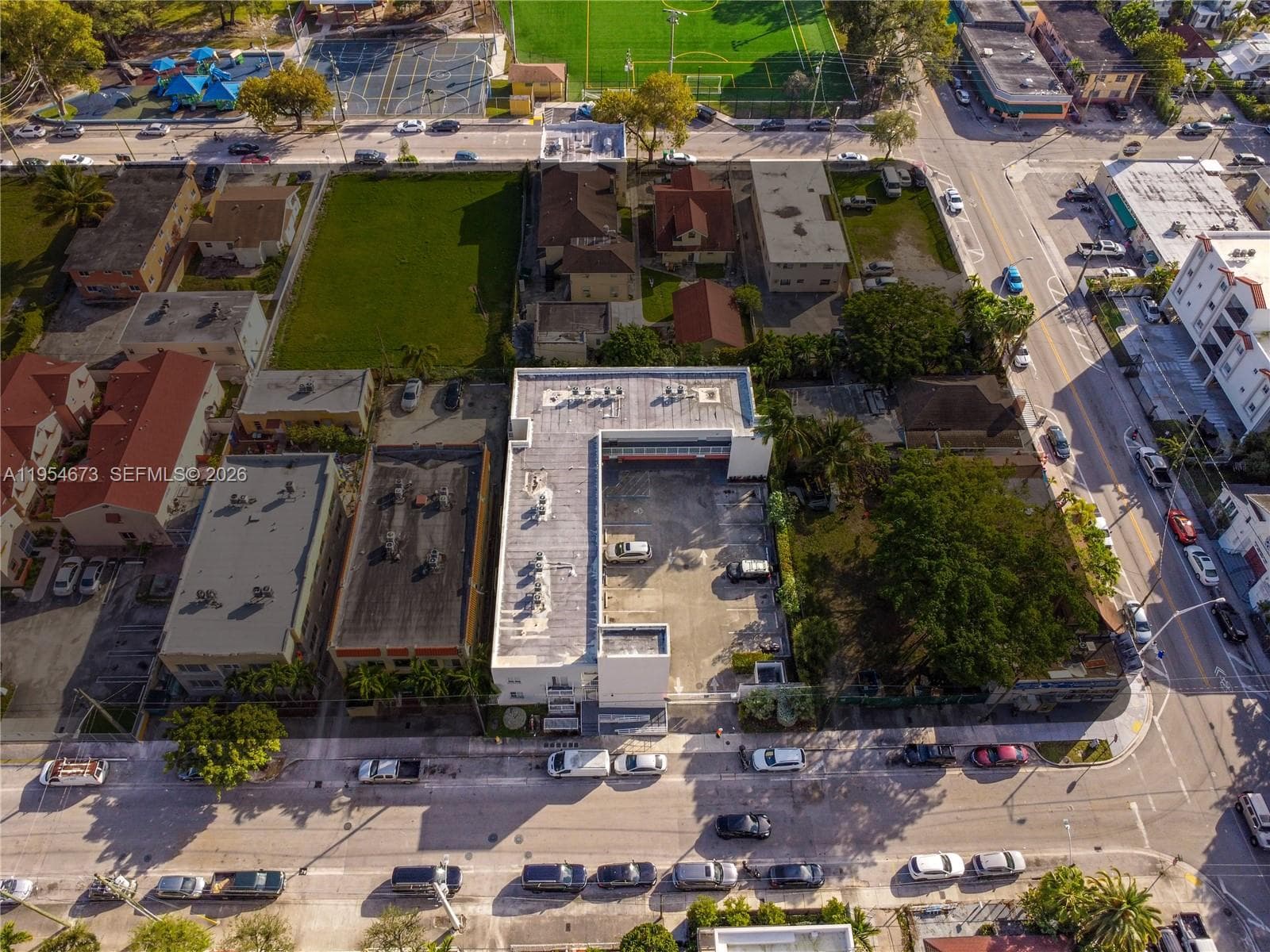750 SW 2nd St, Miami FL 33130 — 3