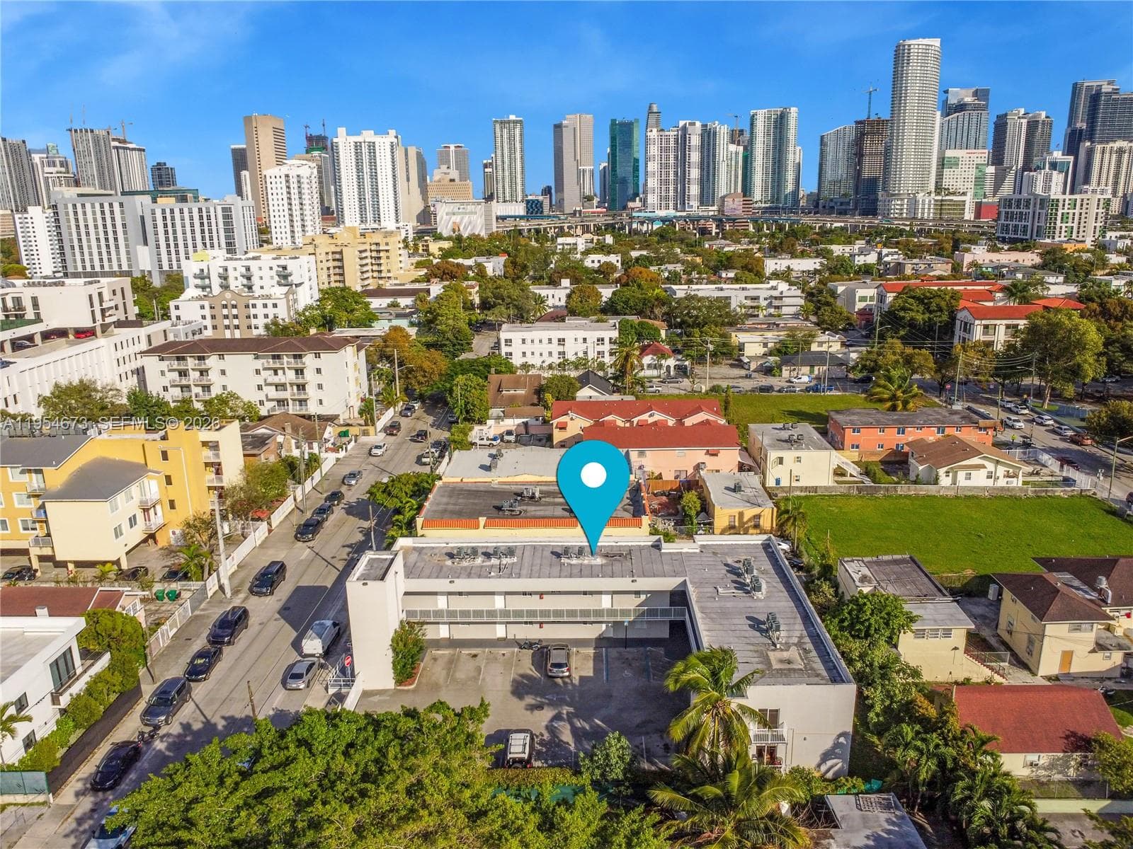 750 SW 2nd St, Miami FL 33130 — 1