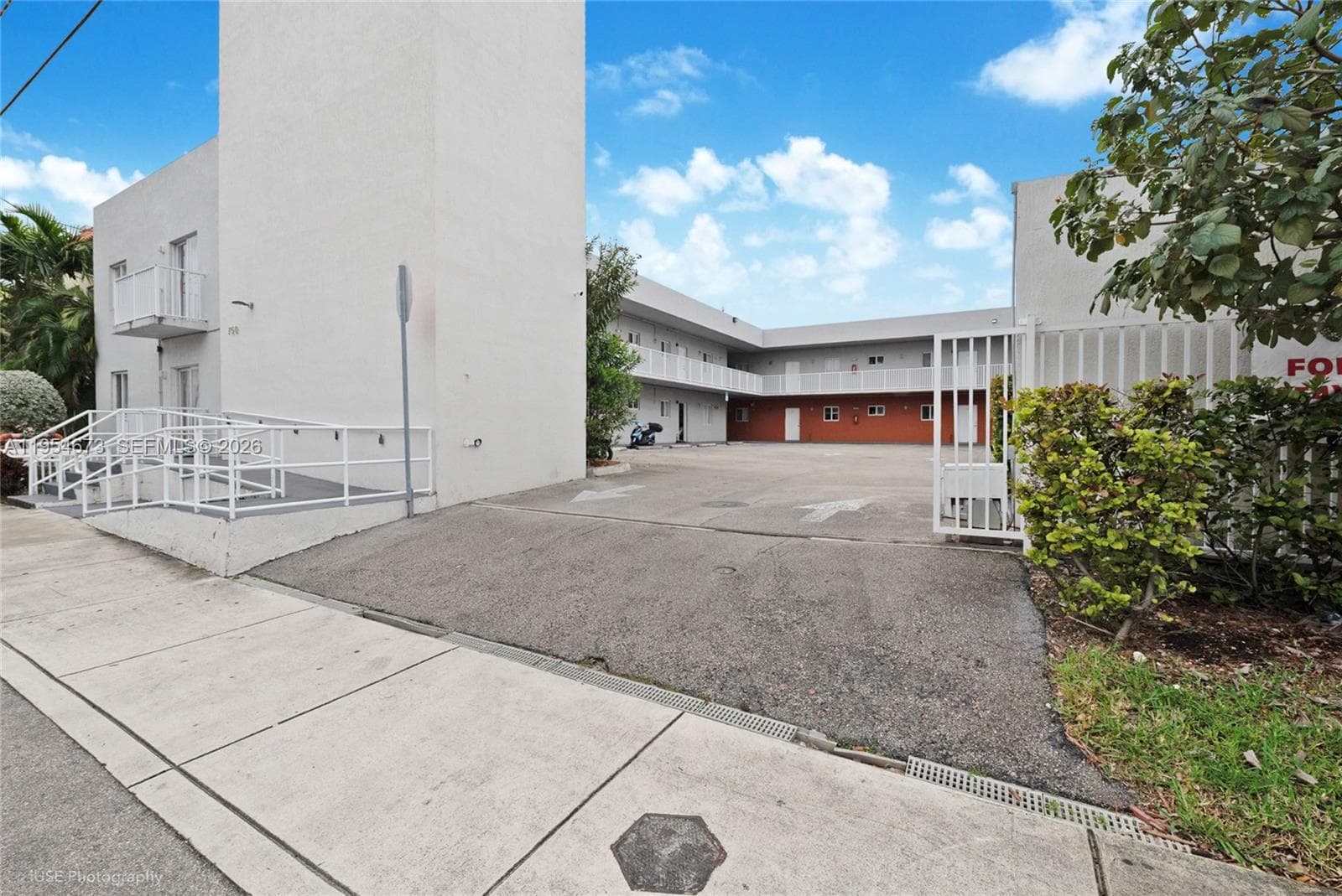 750 SW 2nd St, Miami FL 33130 — 4