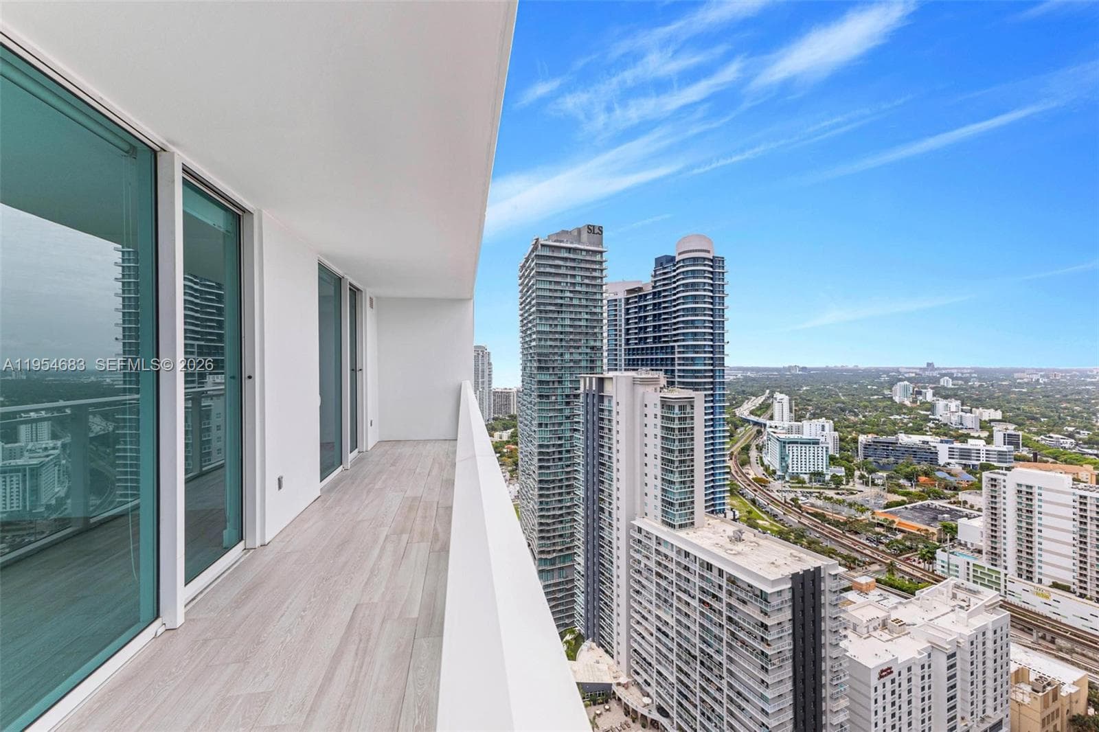 1080 Brickell Ave # 3909, Miami FL 33131 — 20