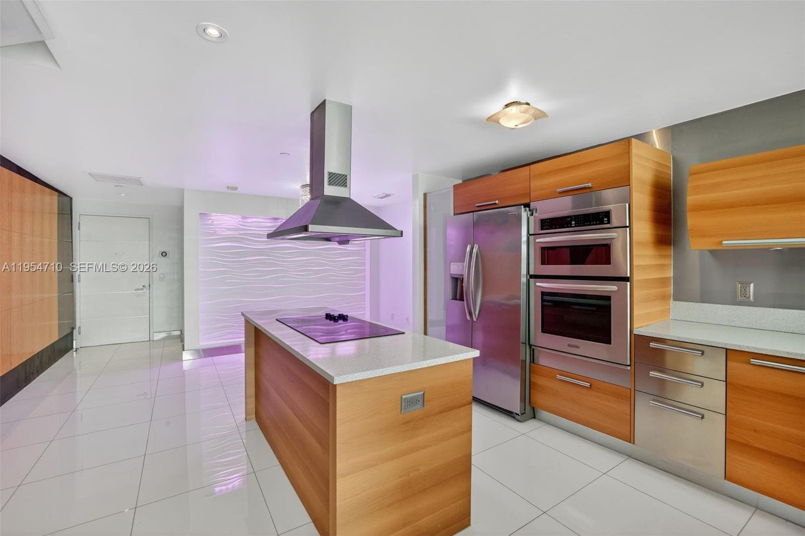 2950 NE 188th St # 302, Aventura FL 33180 — 11