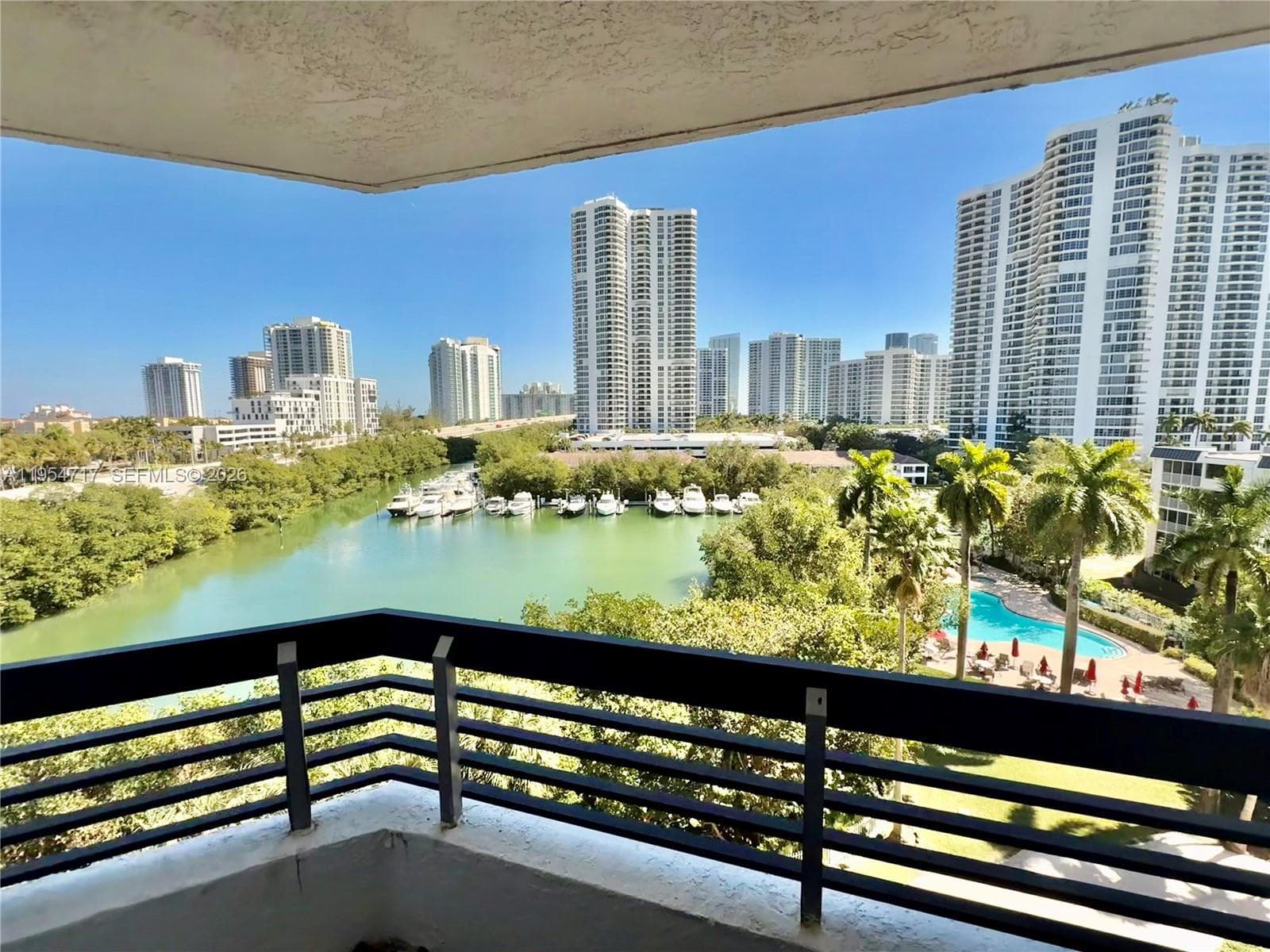 3400 NE 192nd St # 710, Aventura FL 33180 — 66