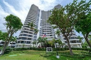 3400 NE 192nd St # 710, Aventura FL 33180 — 37