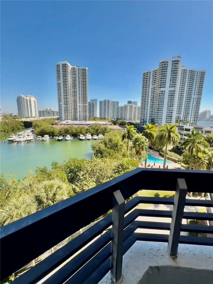 3400 NE 192nd St # 710, Aventura FL 33180 — 44