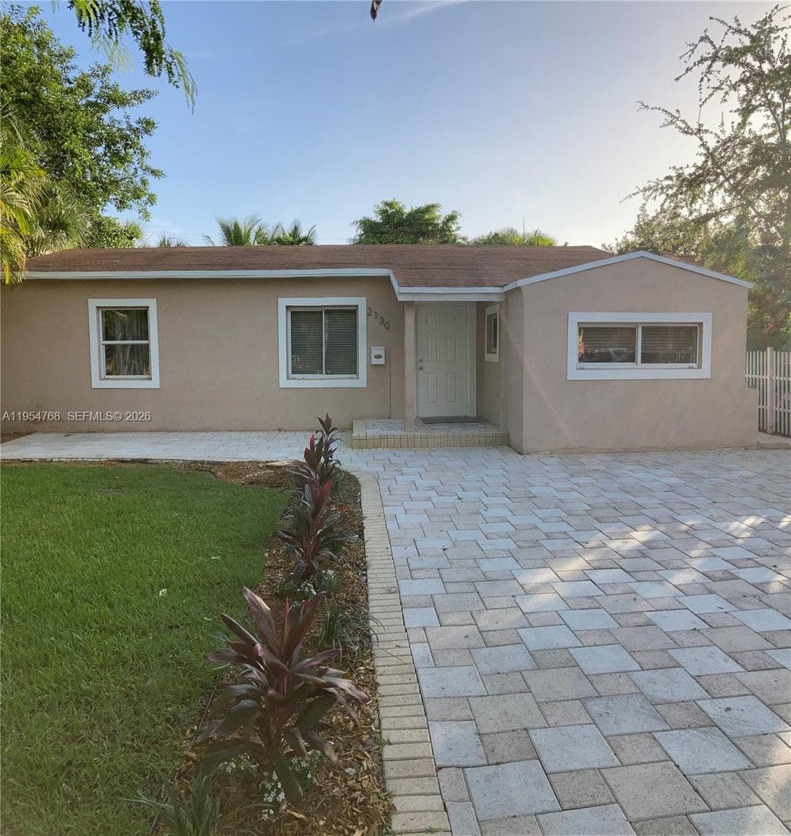 2130 Verdun Dr, Miami Beach FL 33141 — 6