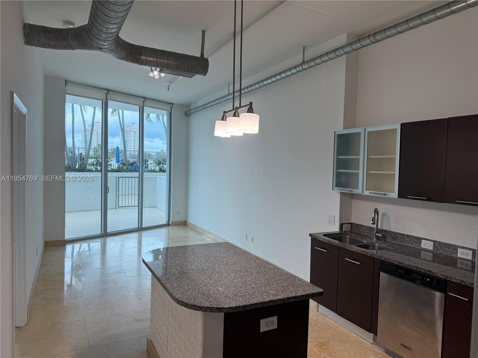 3029 NE 188th St # 319, Aventura FL 33180 — 2