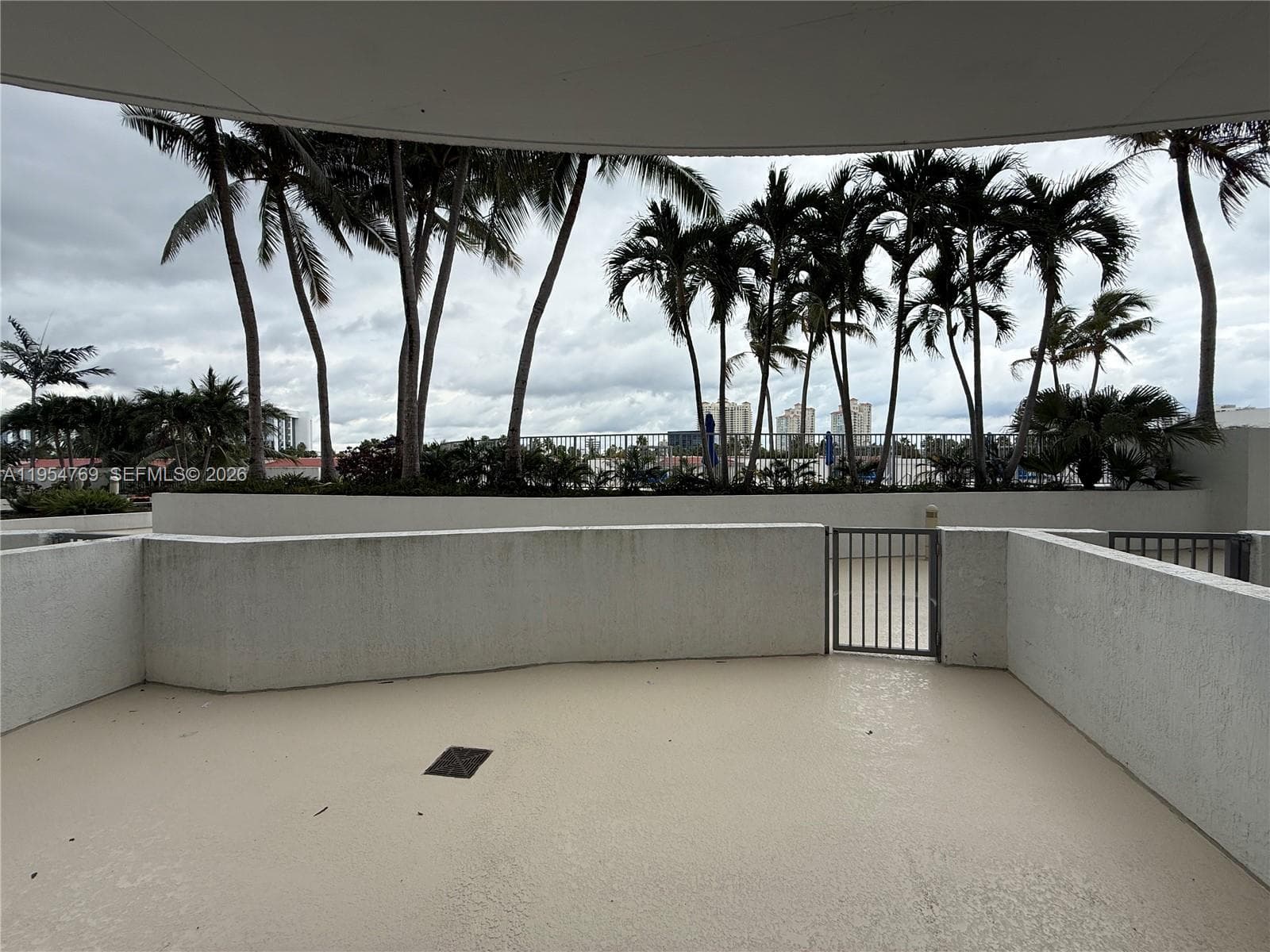 3029 NE 188th St # 319, Aventura FL 33180 — 9