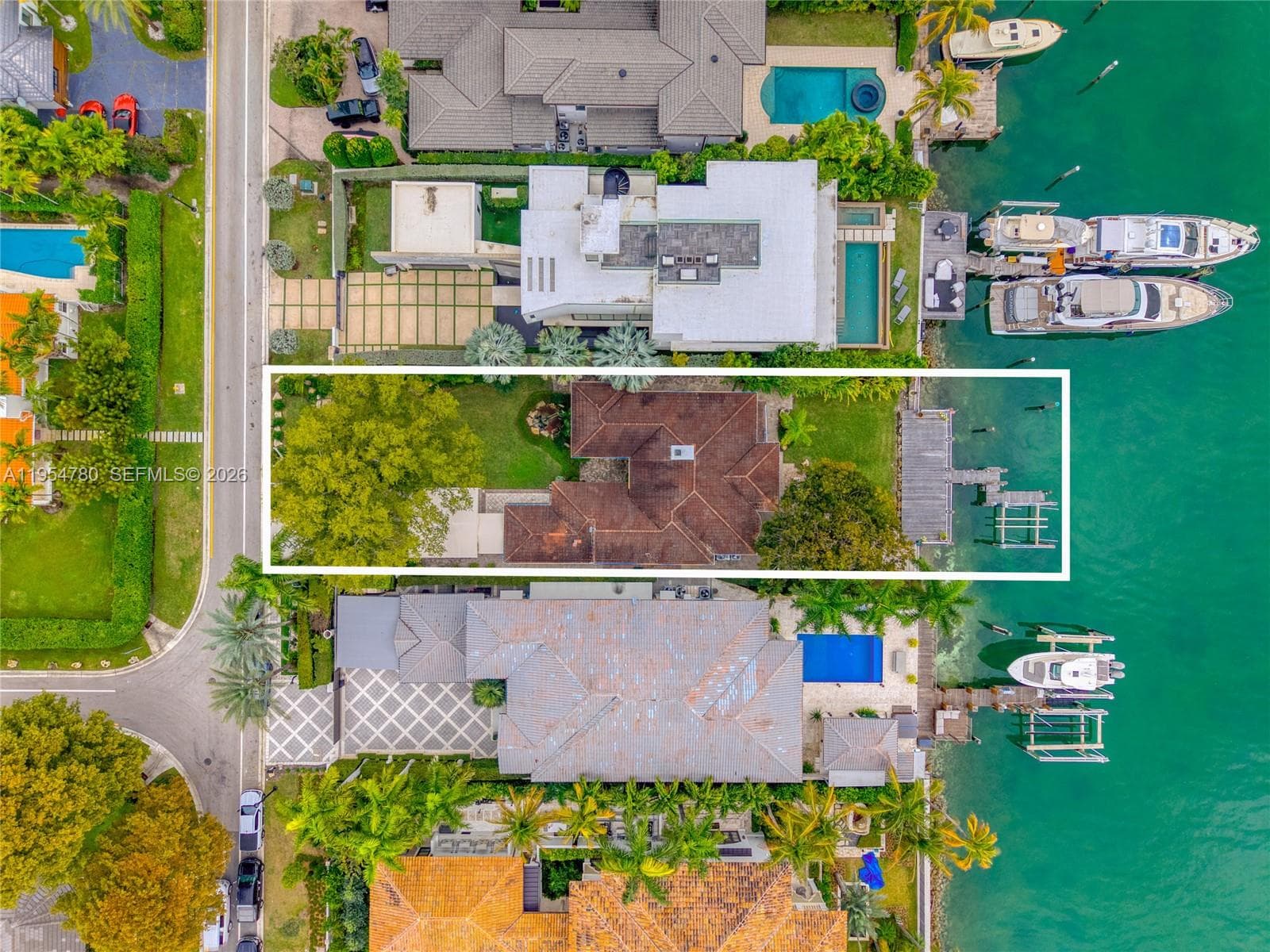 170 S Hibiscus Dr, Miami Beach FL 33139 — 2