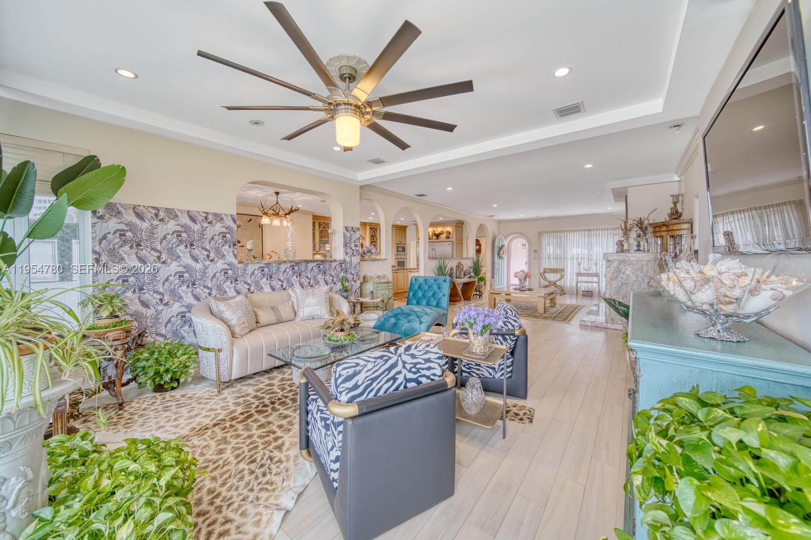 170 S Hibiscus Dr, Miami Beach FL 33139 — 12