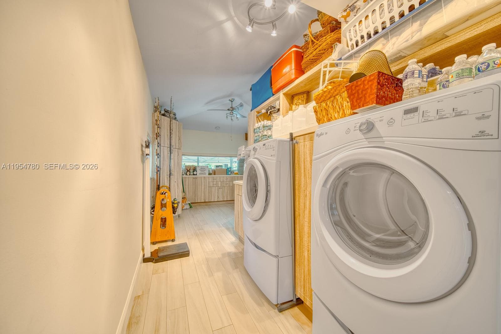 170 S Hibiscus Dr, Miami Beach FL 33139 — 38