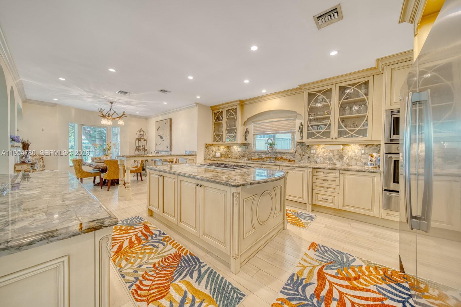 170 S Hibiscus Dr, Miami Beach FL 33139 — 18