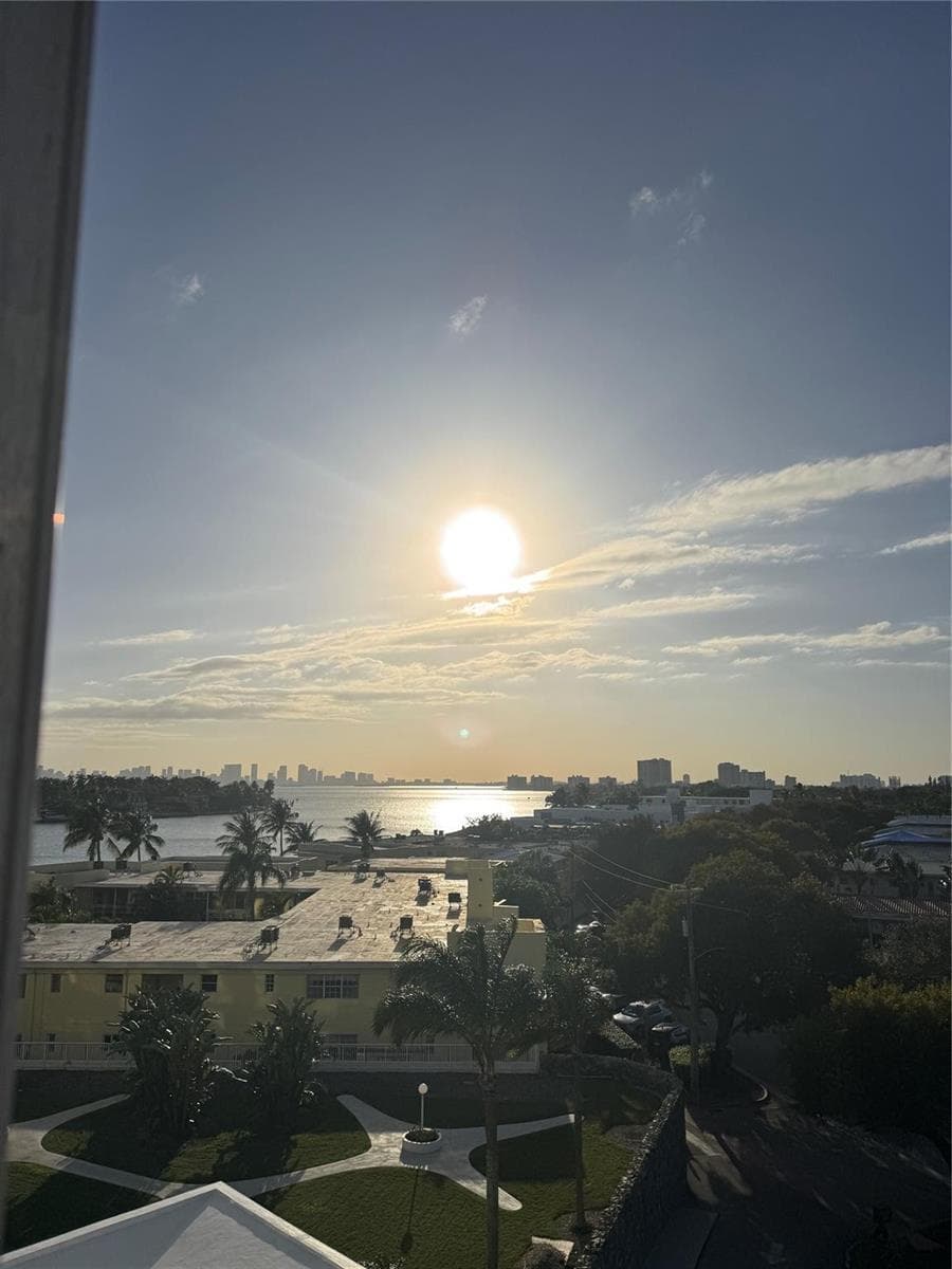 900 Bay Drive # 513, Miami Beach FL 33141 — 5