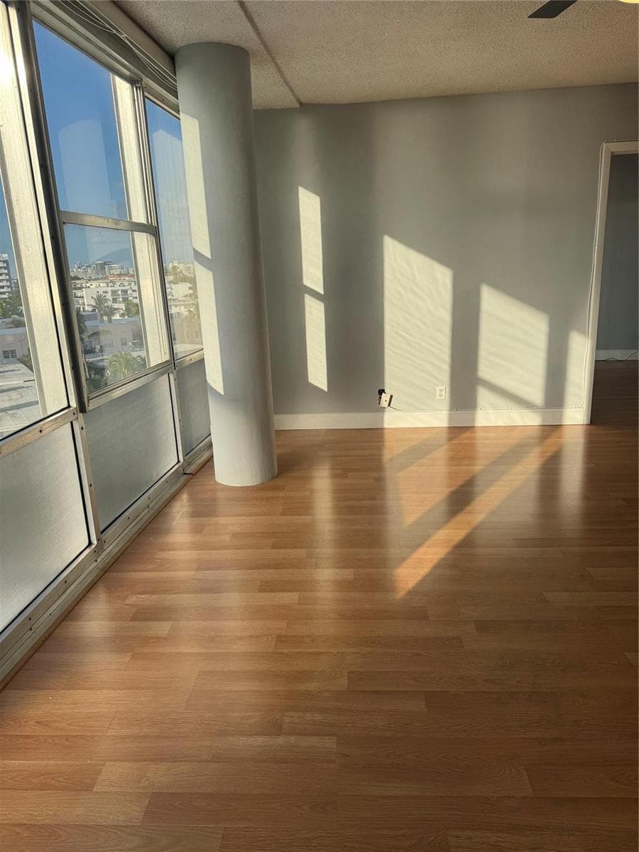 900 Bay Drive # 513, Miami Beach FL 33141 — 4