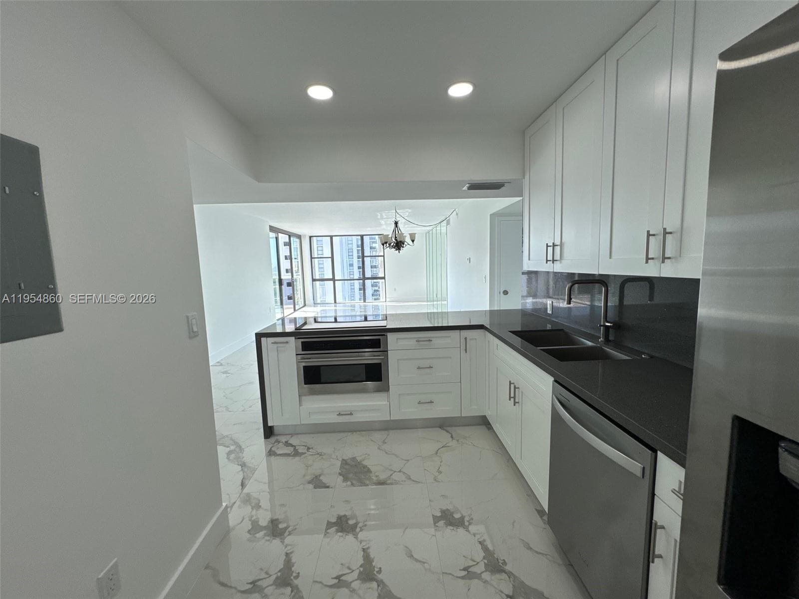 3675 N Country Club Dr # 1209, Aventura FL 33180 — 32