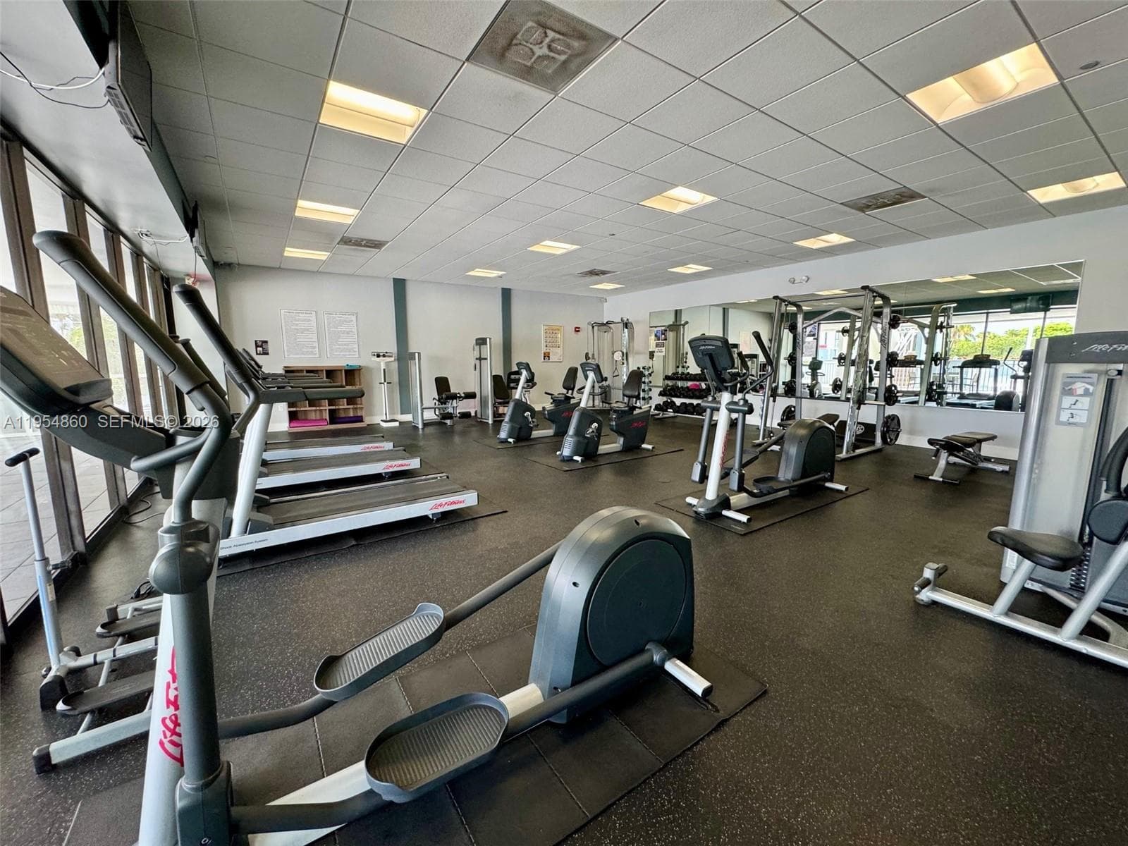 3675 N Country Club Dr # 1209, Aventura FL 33180 — 49
