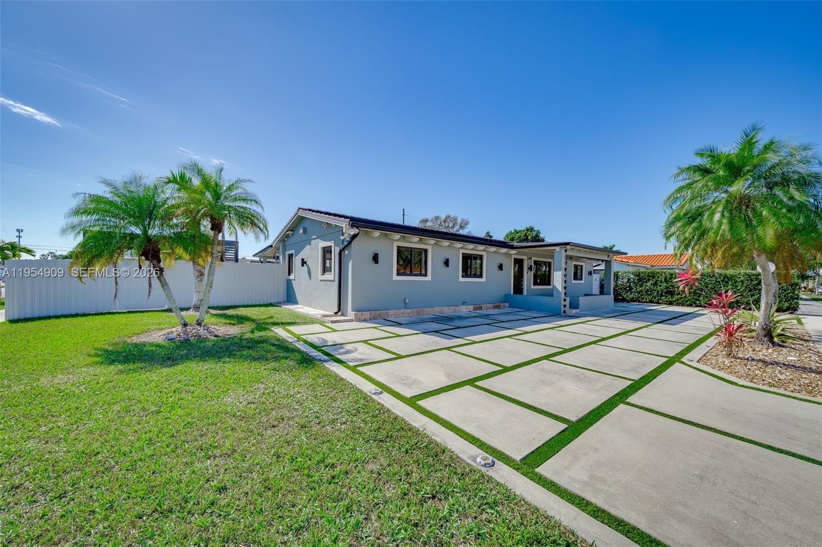 11800 SW 35th St, Miami FL 33175 — 2