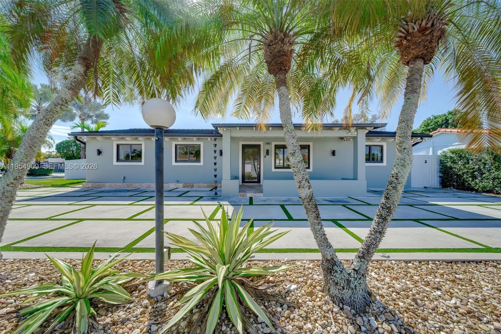 11800 SW 35th St, Miami FL 33175 — 3