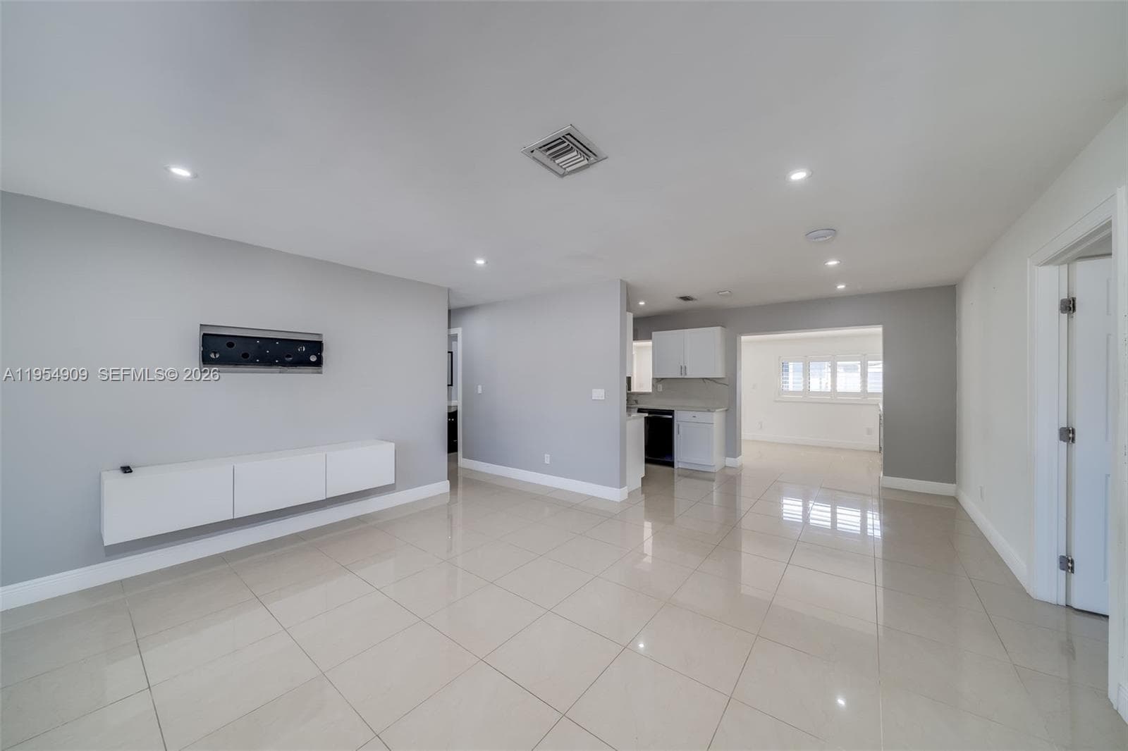 11800 SW 35th St, Miami FL 33175 — 15