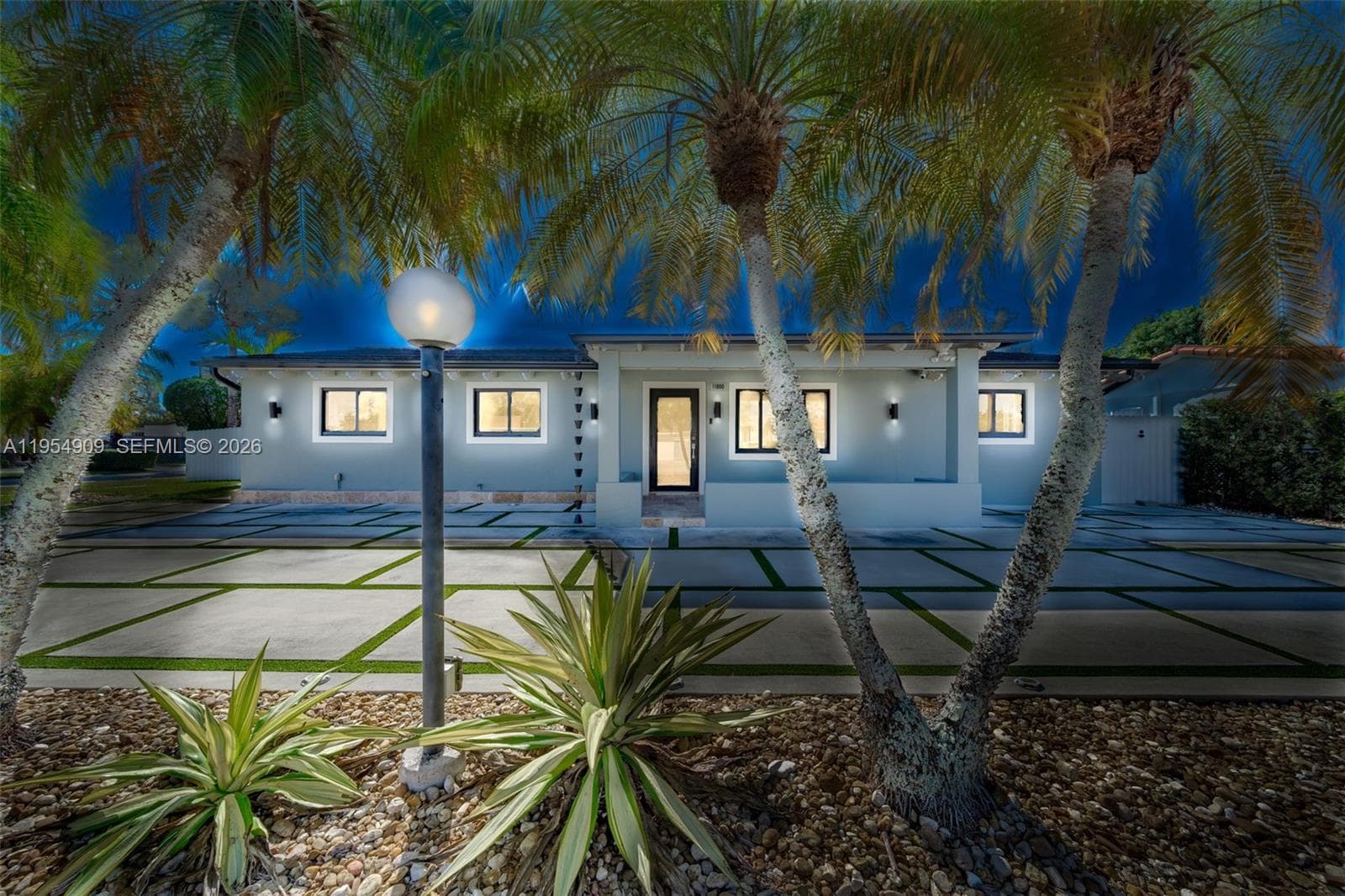 11800 SW 35th St, Miami FL 33175 — 4