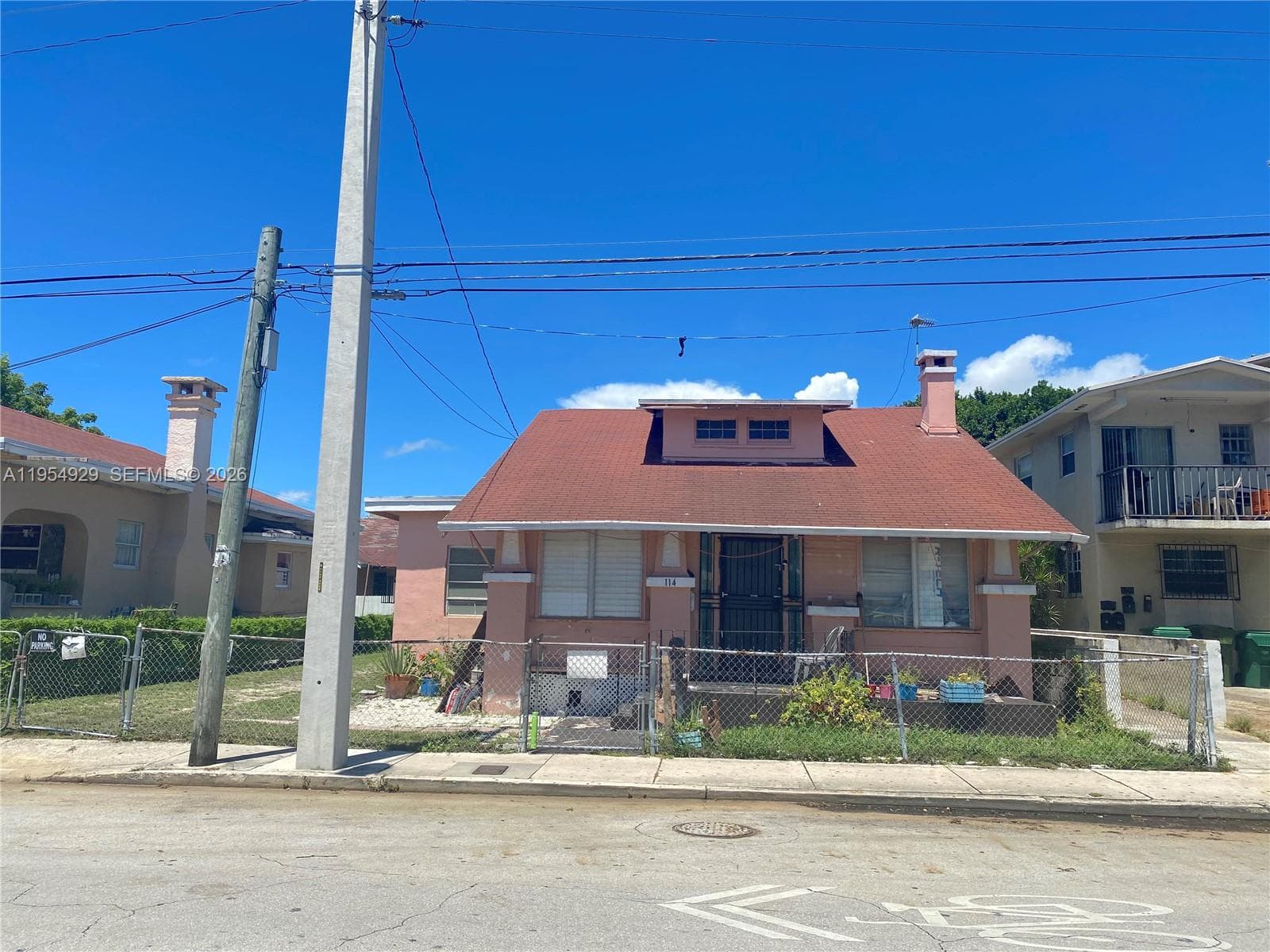 114 NW 10th Ave, Miami FL 33128 — 1