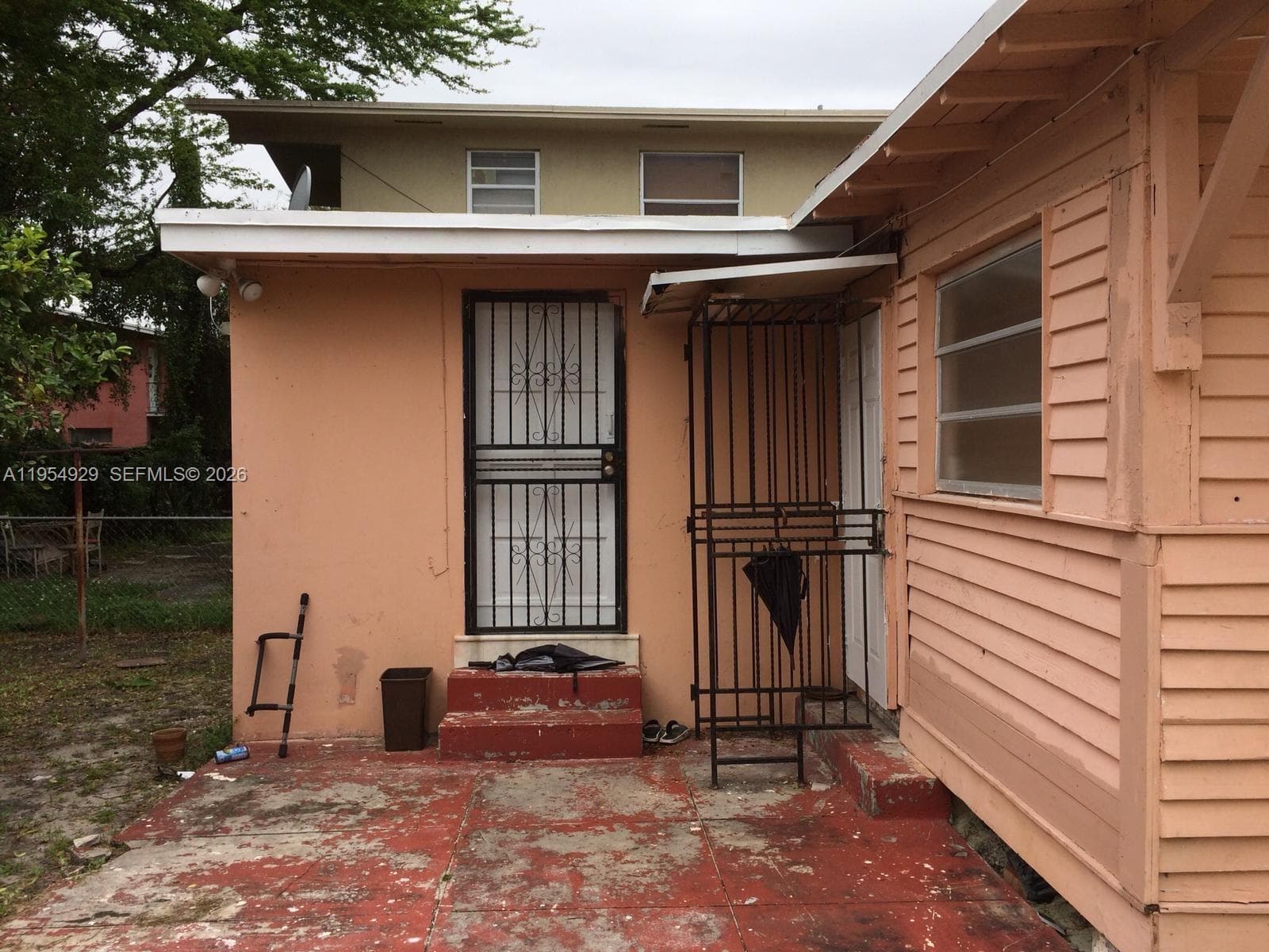 114 NW 10th Ave, Miami FL 33128 — 9