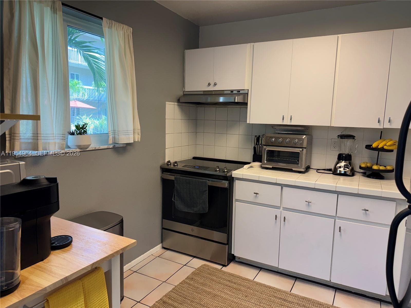 Village Of Kings Creek Co, Miami, FL — 5