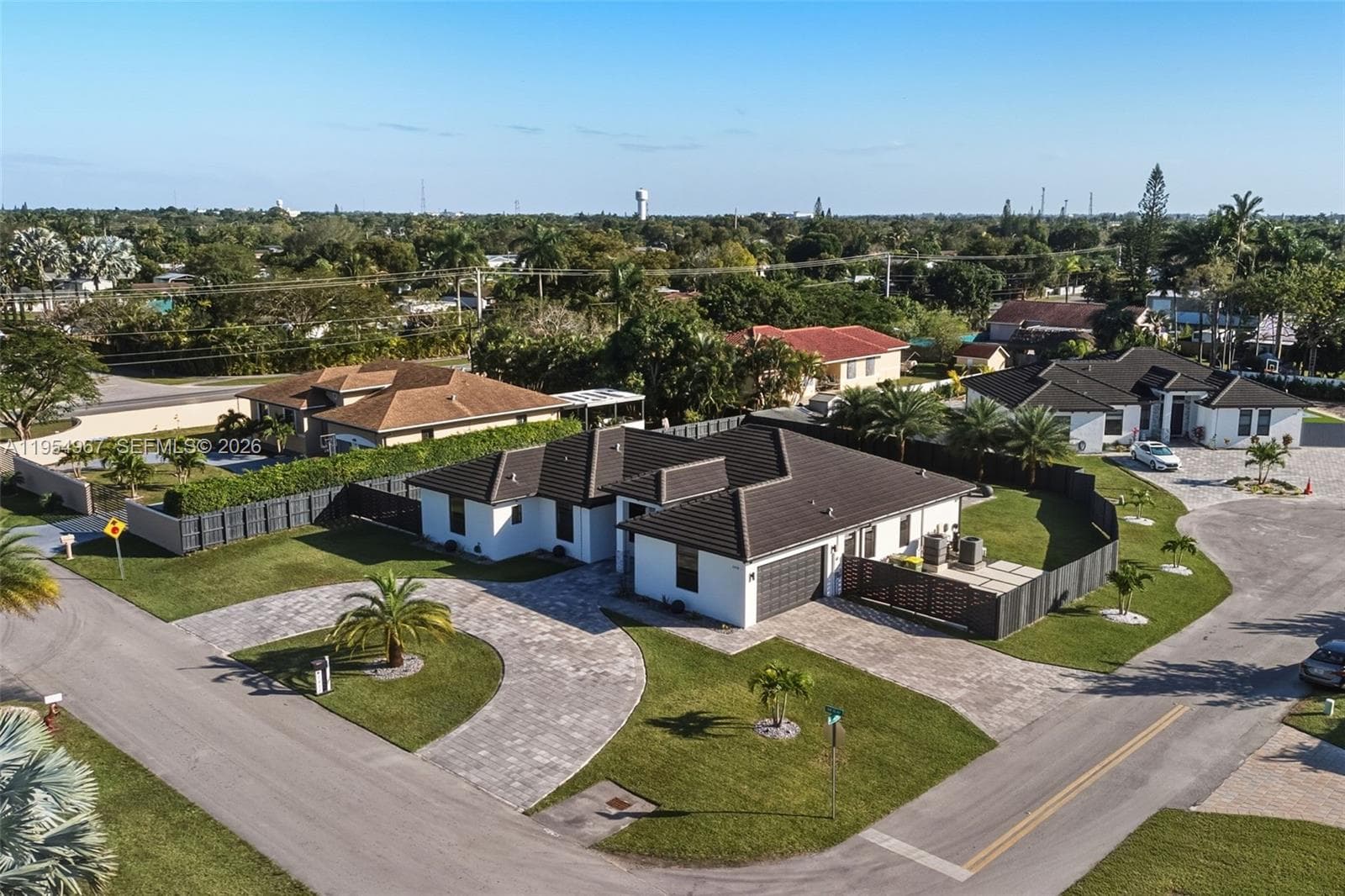 1410 NW 19th St, Homestead FL 33030 — 3