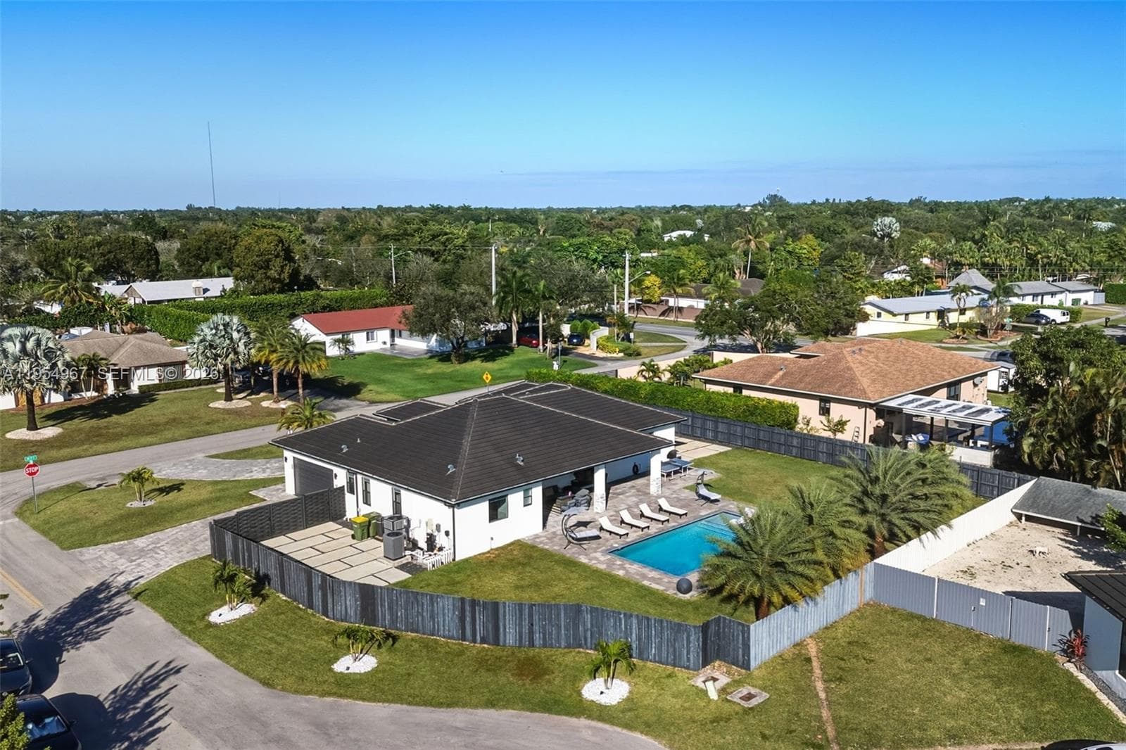 1410 NW 19th St, Homestead FL 33030 — 31