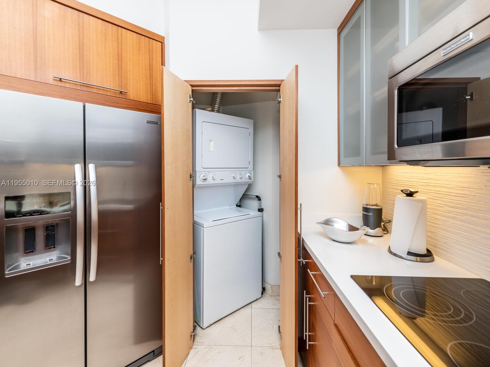 888 Brickell Key Dr # 210, Miami FL 33131 — 24