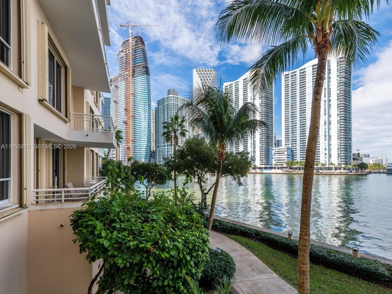 888 Brickell Key Dr # 210, Miami FL 33131 — 59