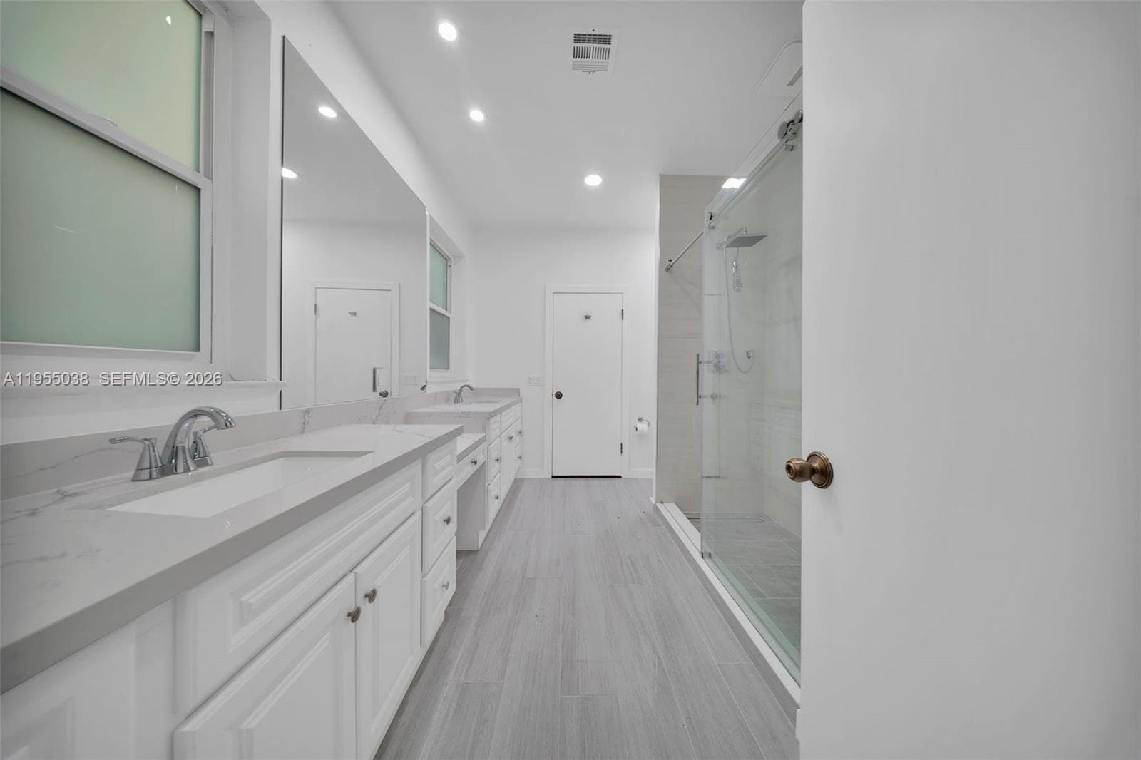 520 Morningside Dr, Miami Springs FL 33166 — 15