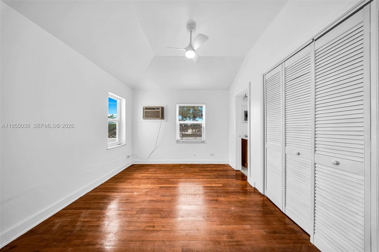 520 Morningside Dr, Miami Springs FL 33166 — 39