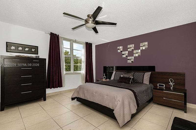17800 Atlantic Blvd # 203, Sunny Isles Beach FL 33160 — 26