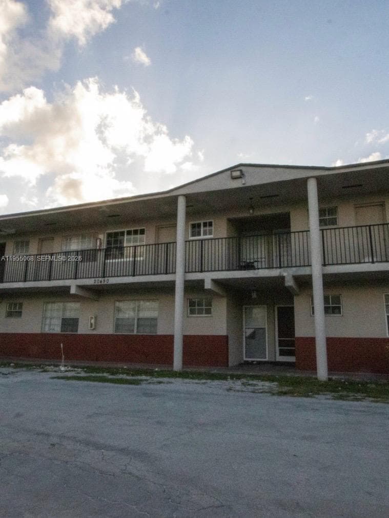 20490 NW 7th Ave # 15, Miami Gardens FL 33169 — 1