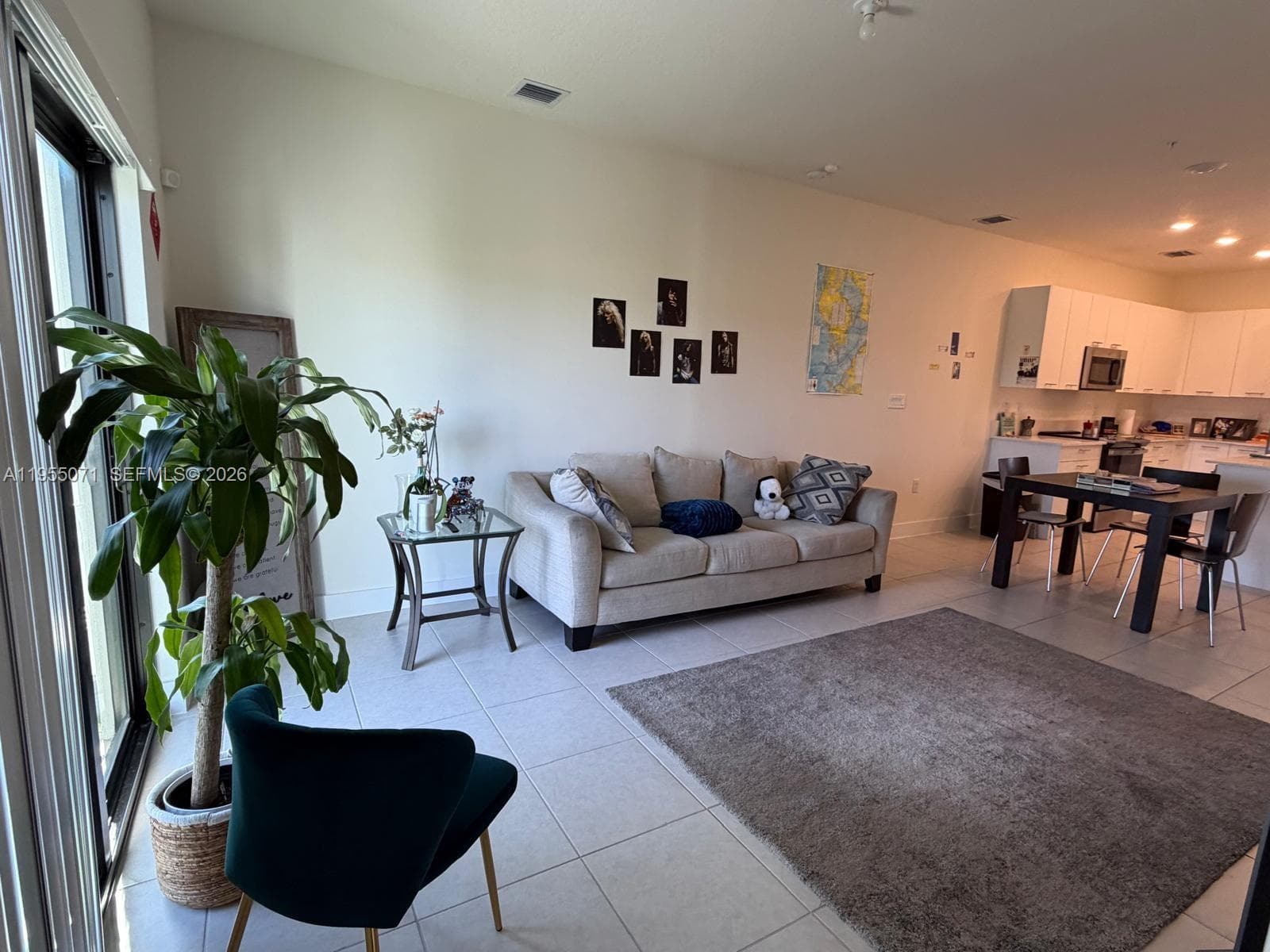8001 NW 41st St # 310, Doral FL 33166 — 1