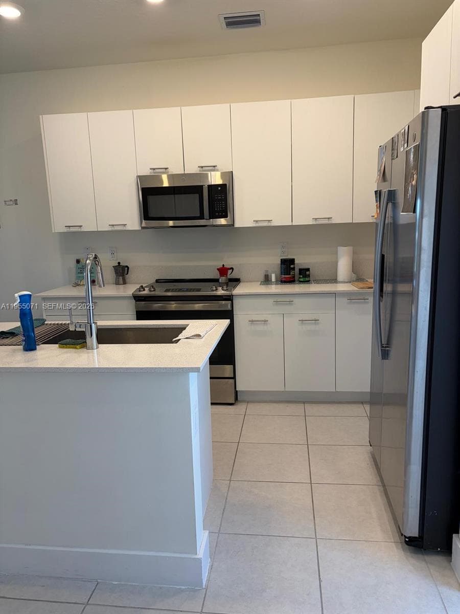 8001 NW 41st St # 310, Doral FL 33166 — 5