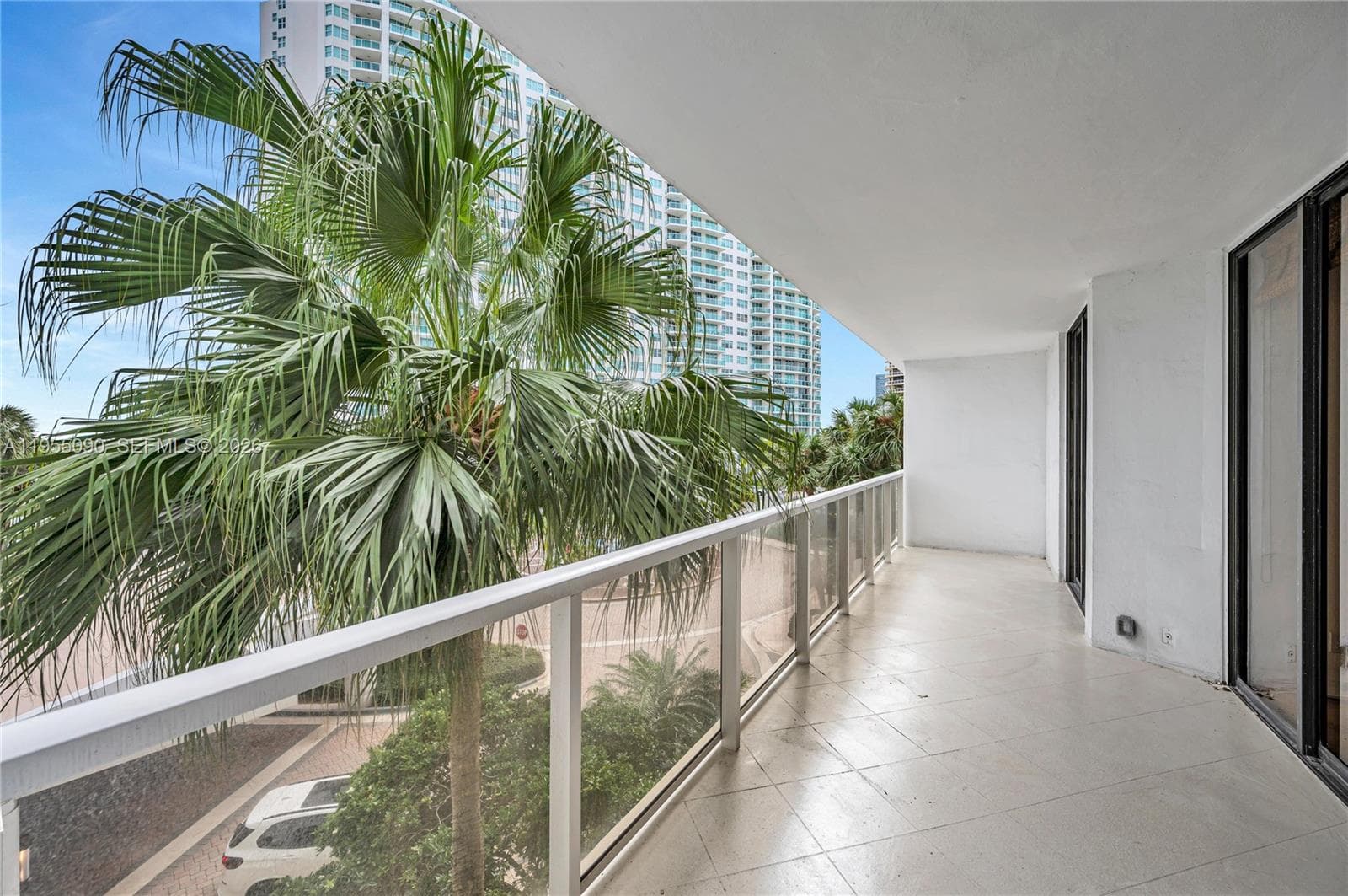 20281 E Country Club Dr # 210, Aventura FL 33180 — 6
