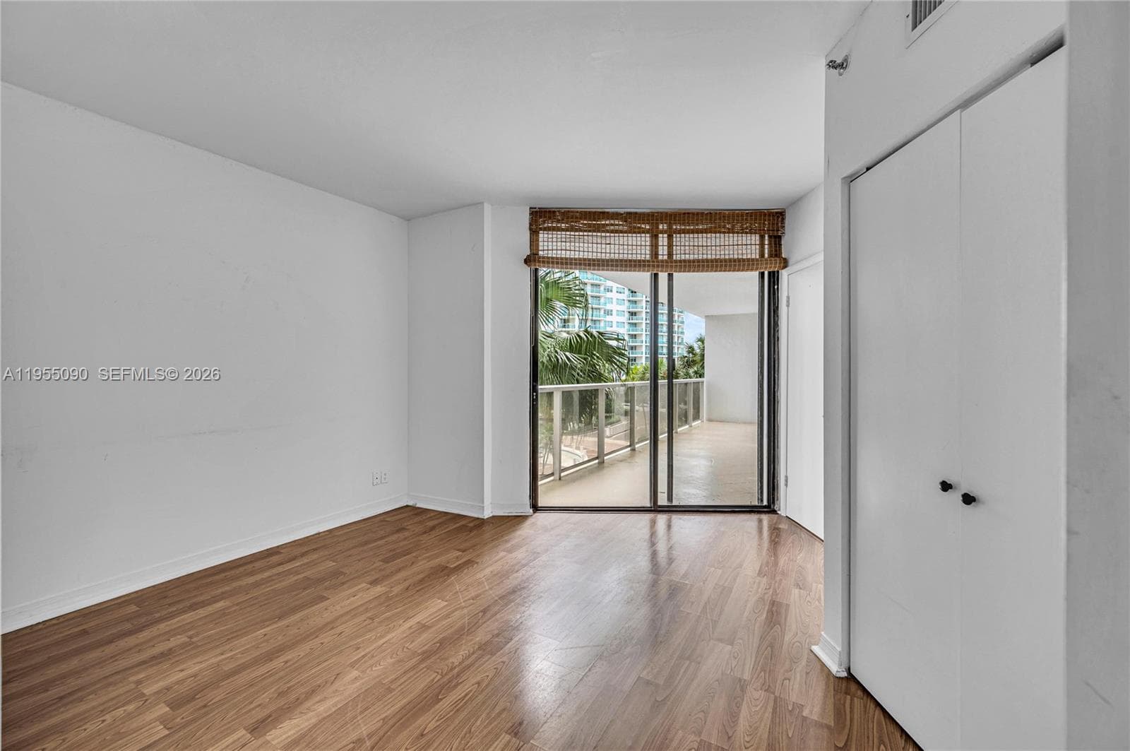 20281 E Country Club Dr # 210, Aventura FL 33180 — 35