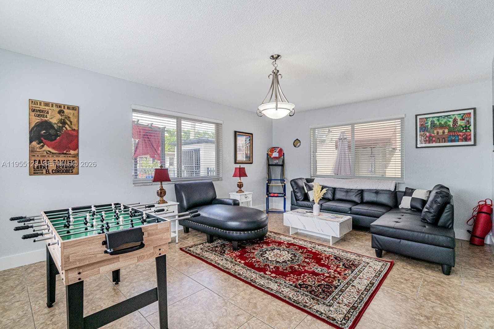 901 NW 22nd Pl, Miami FL 33125 — 6