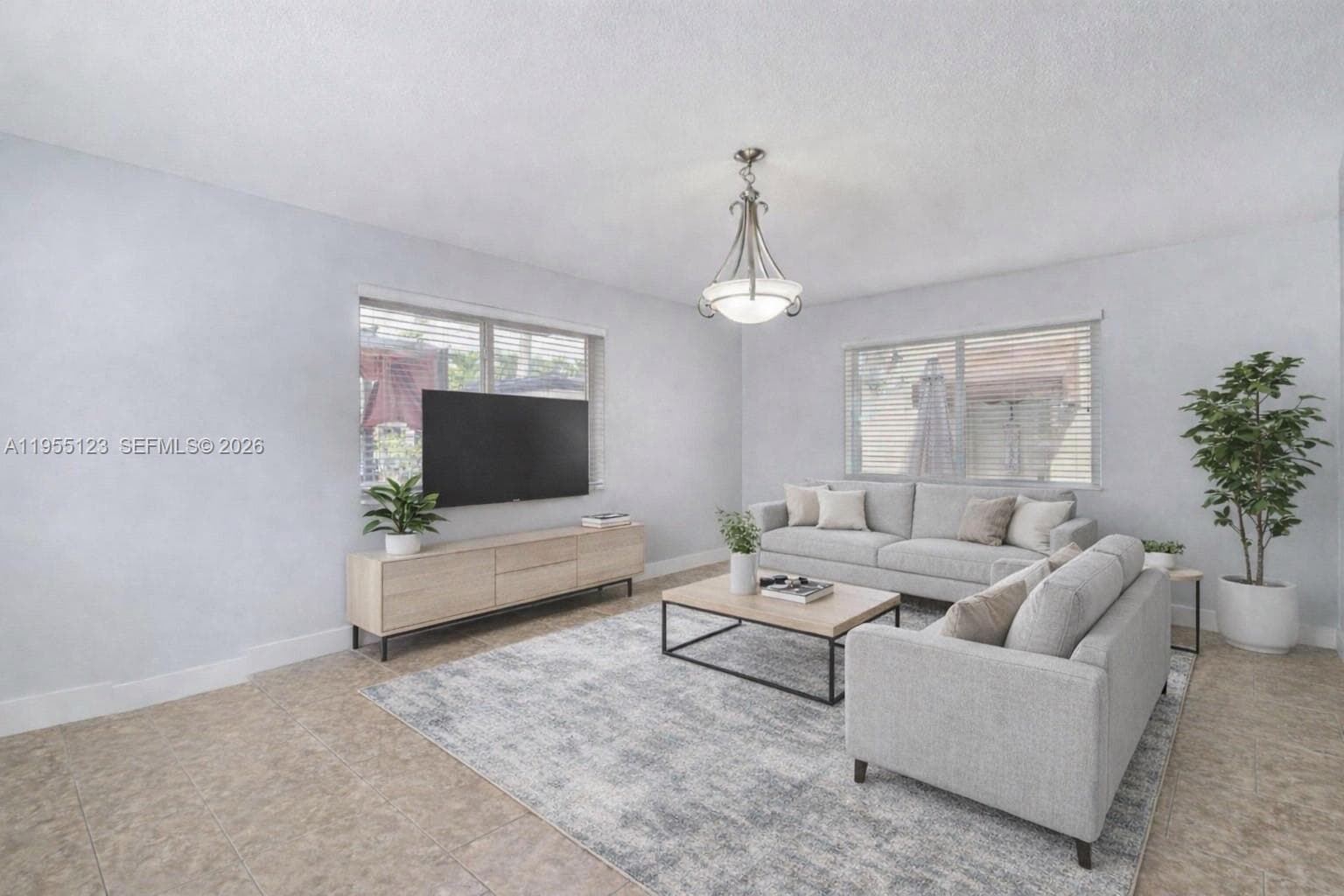 901 NW 22nd Pl, Miami FL 33125 — 7
