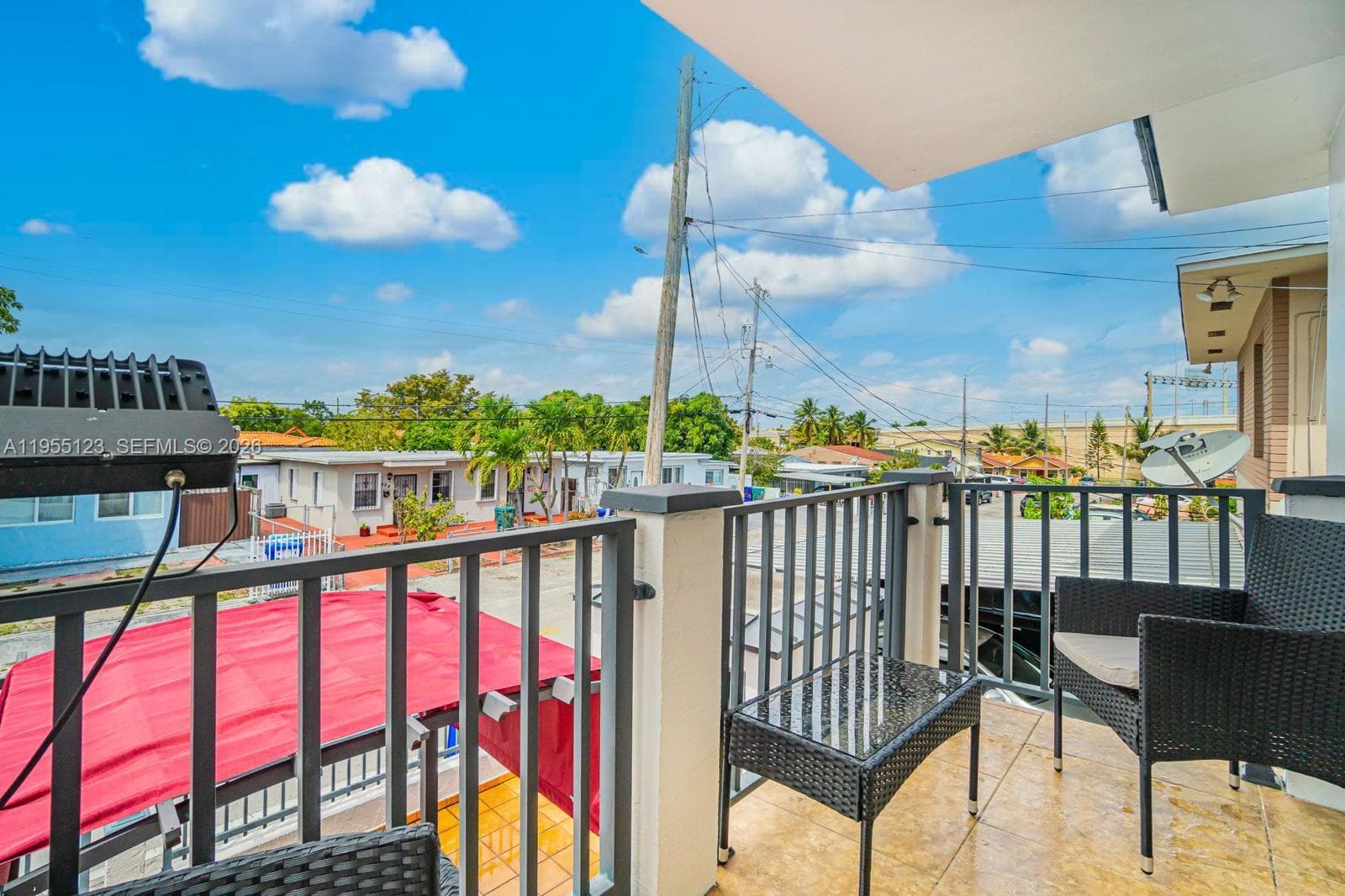 901 NW 22nd Pl, Miami FL 33125 — 36